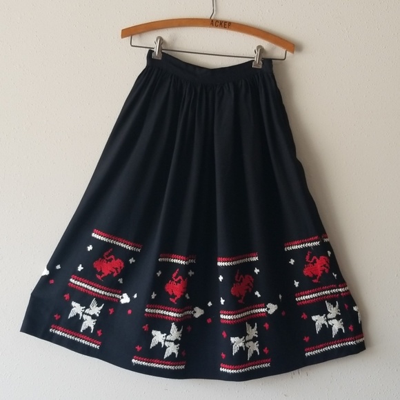 Vintage Dresses & Skirts - VTG embroidered Full Midi Skirt